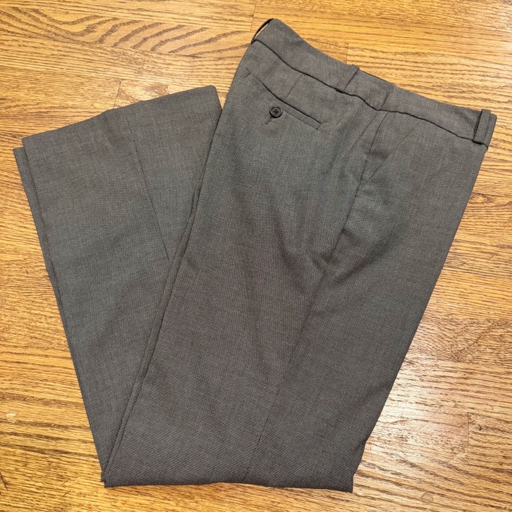 Banana Republic | Gray Trousers
I Martin Fit | Size 6P